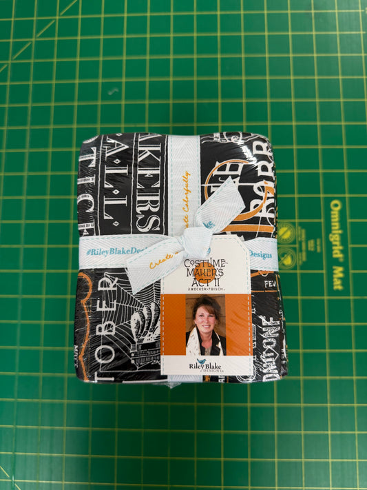 Riley Blake - Costume Maker's Act II - Halloween Fat Quarter Bundle