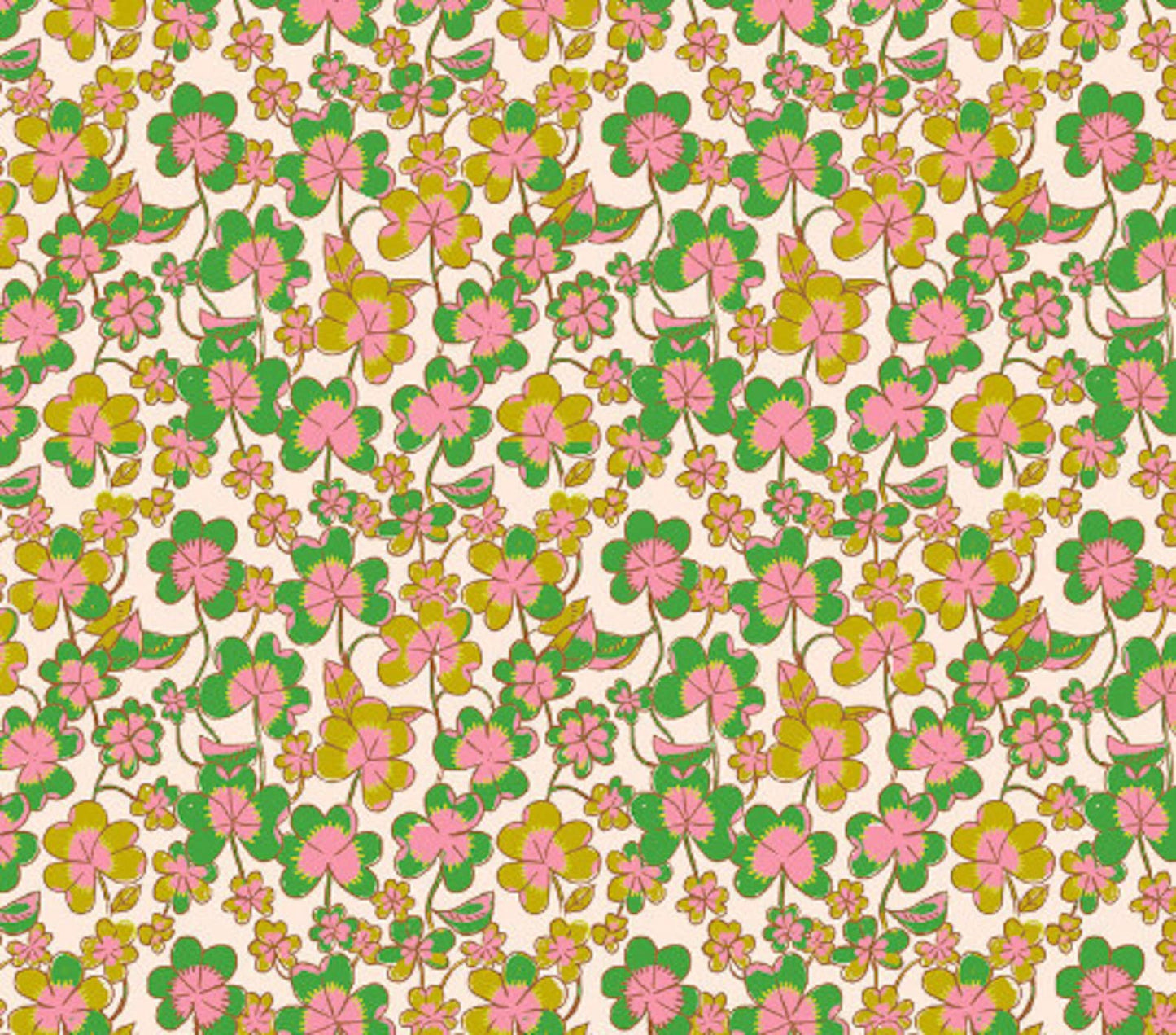 Green clvoers on a peach background