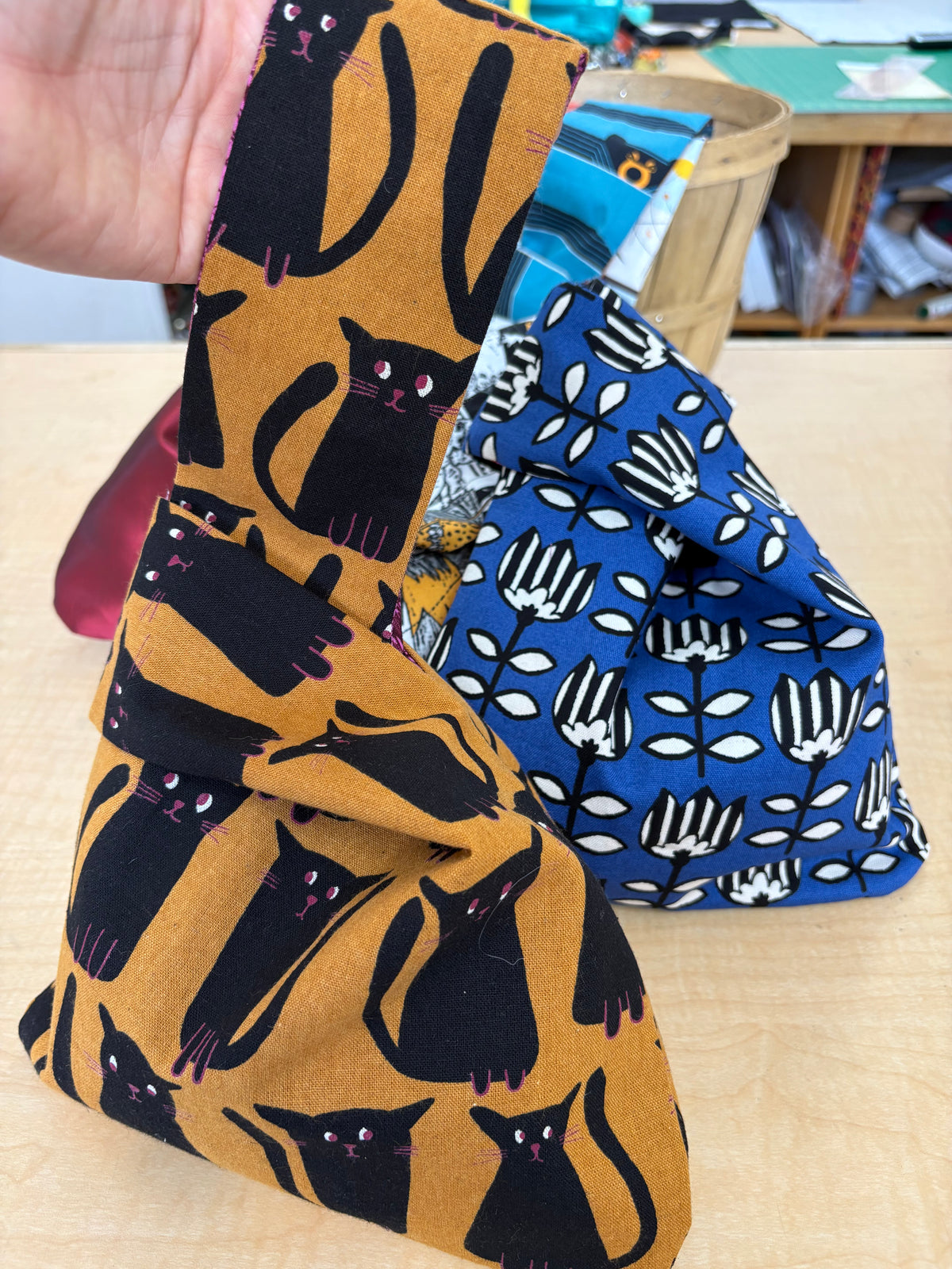 Free Sew Local Member Make & Take: Reversible Knot Bag - Friday, November 20, 1:30-4:30pm