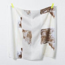 Load image into Gallery viewer, Nani Iro Japanese Fabric - Kokka - Poesie 1A Thin Linen - half yard fabric